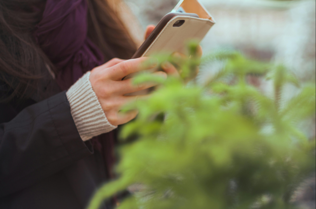 Mag de politie uw telefoon uitlezen? Dit zijn uw rechten