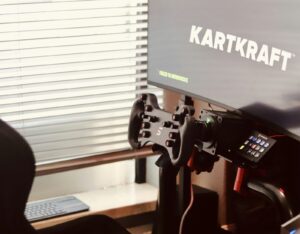 Wat is sim racing en waarom is een race simulator de ultieme beleving voor mannen?