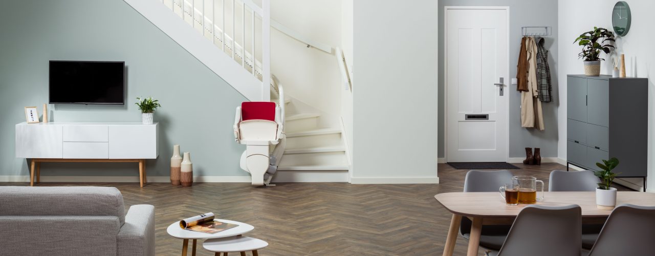 Klussen op latere leeftijd: zo blijft u plezier houden in uw eigen huis