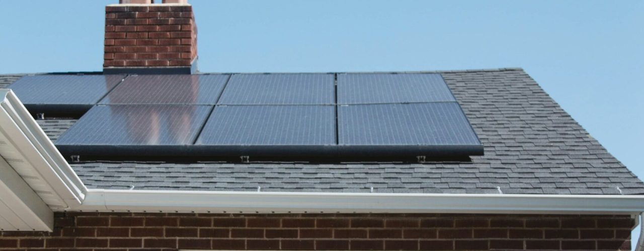 Zonnepanelen op je dak en wat als je ze tijdelijk weg wilt
